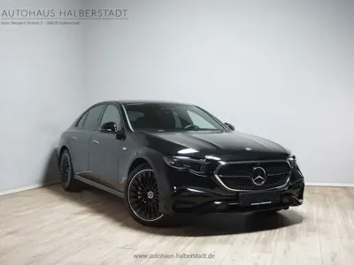 Używany Mercedes E300 AMG 197 KM (144 kW) 2025 Czarny Sedan/Limuzyna
