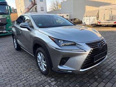 Lexus NX300h