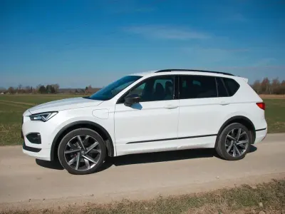 Używany Seat Tarraco FR 245 KM (180 kW) 2022 Biały SUV