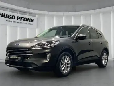 Gebraucht Ford Kuga Titanium 120 PS (88 kW) 2023 Grau SUV