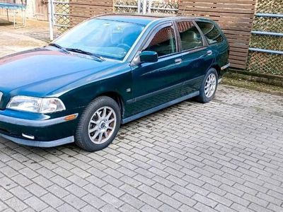 gebraucht Volvo V40 TÜV 02.25