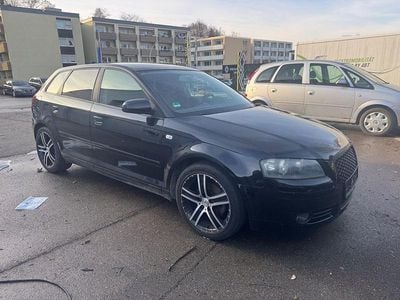 Gebraucht Audi A3 Ambiente 140 PS (102 kW) 2006 Schwarz Kleinwagen