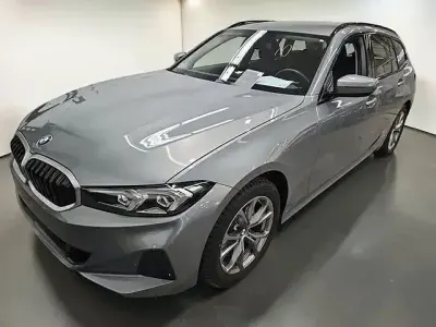 Gebraucht BMW 320 Shadowline 190 PS (139 kW) 2024 Grau Kombi