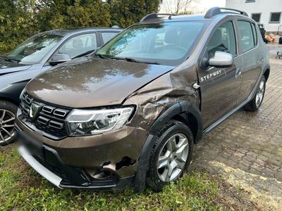 gebraucht Dacia Sandero TCe 90 S/S Stepway Essential Stepway...