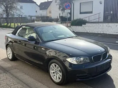 Gebraucht BMW 118 Cabriolet 143 PS (105 kW) 2010 Schwarz Cabrio
