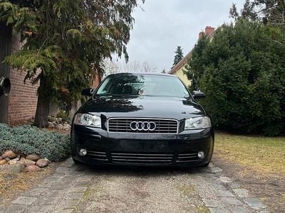 Second-hand Audi A3 Ambition 102 CP (75 kW) 2003 Negru Hatchback