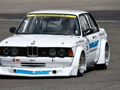 Occasion BMW 323 Performance 211 ch (155 kW) 1981 Blanc Berline