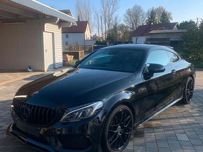 Gebraucht Mercedes C300 245 PS (180 kW) 2017 Schwarz Coupé