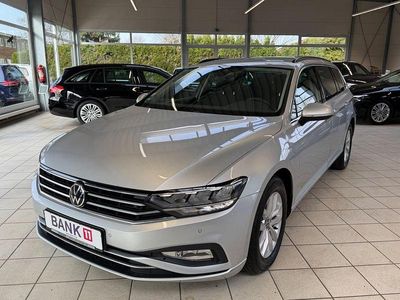 Gebraucht VW Passat R 150 PS (110 kW) 2021 Silber Kombi