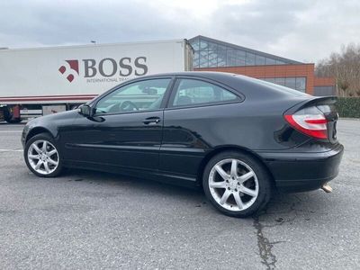 Mercedes C200
