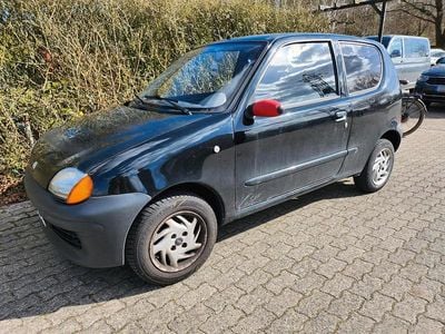 Gebraucht Fiat Seicento 54 PS (39 kW) 1999 Schwarz Kleinwagen