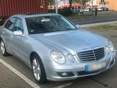 Mercedes E220