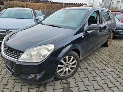 gebraucht Opel Astra 1.9 CDTi Caravan *Navi*Leder*