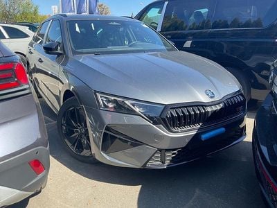 Nouă Skoda Octavia RS 265 CP (194 kW) 2026 Gri Break