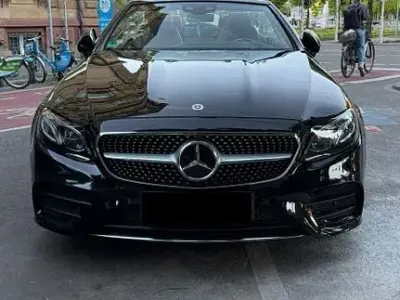 Second-hand Mercedes E200 AMG 184 CP (135 kW) 2017 Negru Cabrio