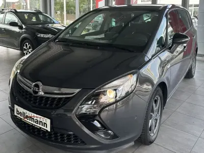 Gebraucht Opel Zafira Tourer Edition 140 PS (102 kW) 2016 Silber Van / Kleinbus