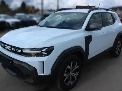 Gebraucht Dacia Duster Expression 140 PS (102 kW) 2025 Weiß SUV
