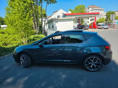 Usata Seat Leon FR 184 CV (135 kW) 2019 Grigio Berlina