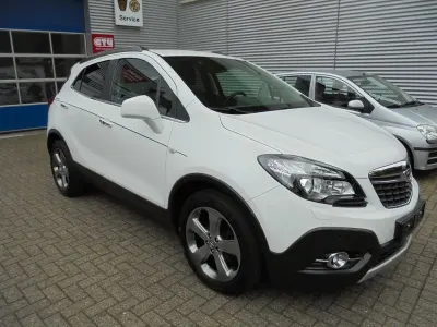 Gebraucht Opel Mokka Innovation 140 PS (102 kW) 2013 Weiß SUV