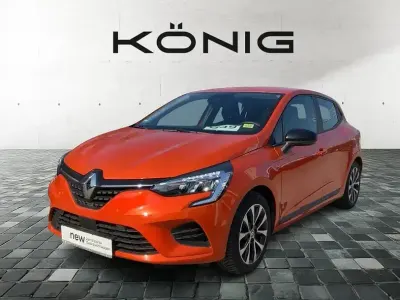 Usata Renault Clio V Equilibre 94 CV (69 kW) 2023 Arancione Berlina