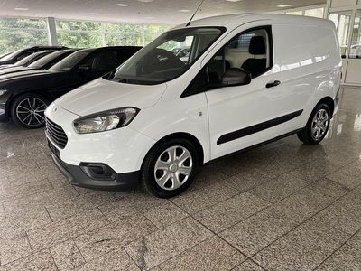 Gebraucht Ford Transit Trend 75 PS (55 kW) 2021 Frozen white Van