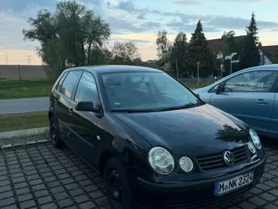 Gebraucht VW Polo 75 PS (55 kW) 2002 Schwarz Kleinwagen