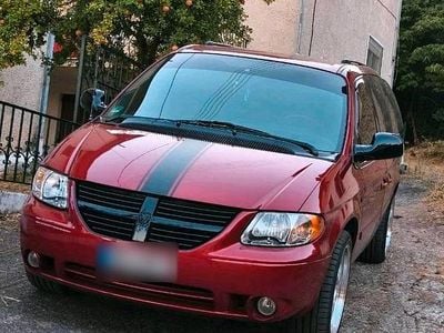 Gebraucht Chrysler Voyager 218 PS (160 kW) 2005 Rot Van / Kleinbus