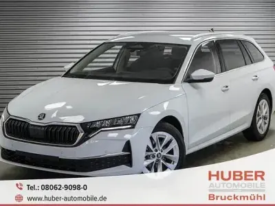 Nowe Skoda Octavia Selection 150 KM (110 kW) 2025 Szary Kombi