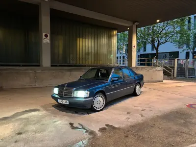 Gebraucht Mercedes 190 Sportline 108 PS (79 kW) 1991 Blau Limousine