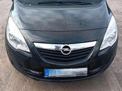 Gebraucht Opel Meriva 120 PS (88 kW) 2012 Schwarz Van / Kleinbus