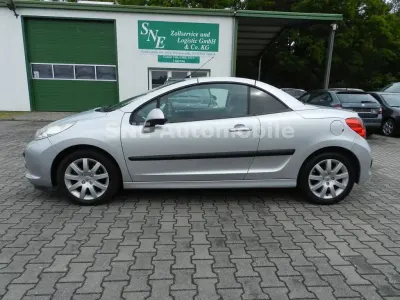 Gebraucht Peugeot 207 CC Sport 120 PS (88 kW) 2007 Grau Cabrio