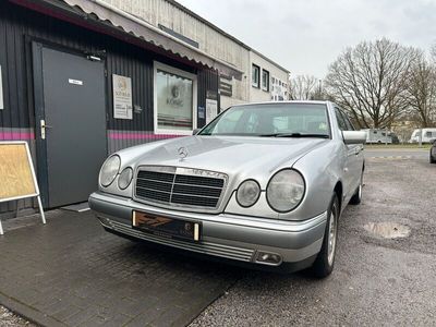 gebraucht Mercedes E280 Elegance Automatik 1.Hand