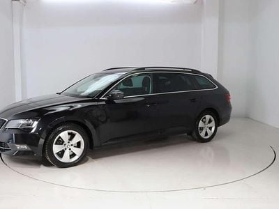 Gebraucht Skoda Superb 190 PS (139 kW) 2016 Schwarz Kombi