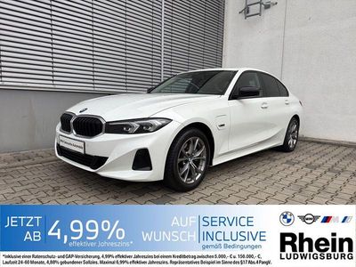 Weiß Gebraucht 2022 BMW 320e Limousine | 28.490 € (Fairer Preis)