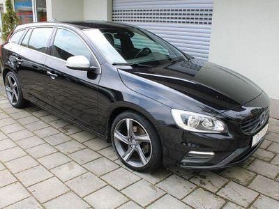 Second-hand Volvo V60 R-Design 181 CP (133 kW) 2014 Negru Break