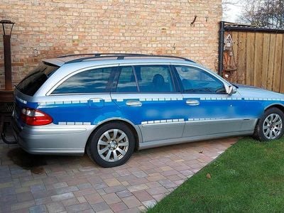 Mercedes E270