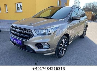 Gebraucht Ford Kuga ST-Line 150 PS (110 kW) 2019 Silber SUV