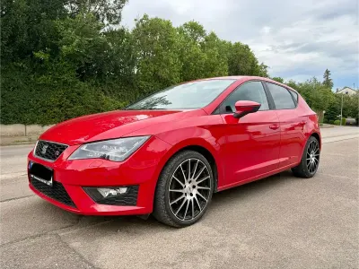 Gebraucht Seat Leon FR 150 PS (110 kW) 2013 Rot Limousine