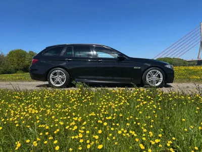 Gebraucht BMW 530 M Sport 258 PS (189 kW) 2016 Schwarz Kombi