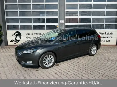 Gebraucht Ford Focus Titanium 125 PS (91 kW) 2017 Grau Kombi