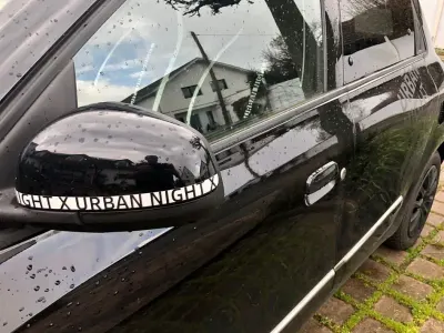 Gebraucht Renault Twingo Urban Night 60 kW (82 PS) 2021 Schwarz Kleinwagen