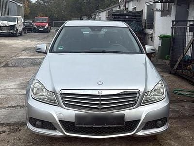 Mercedes C200