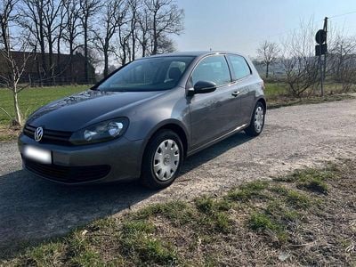 Gebraucht VW Golf VI Trendline 80 PS (58 kW) 2010 Grau Kleinwagen