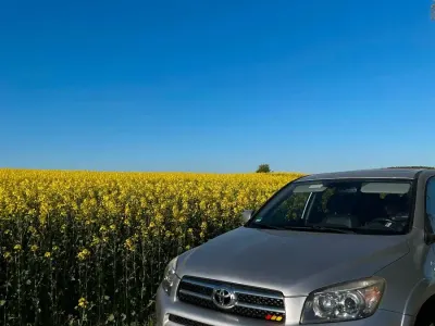 Gebraucht Toyota RAV4 177 PS (130 kW) 2006 Blau SUV