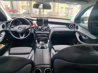 Gebraucht Mercedes C250 204 PS (150 kW) 2015 Grau Limousine