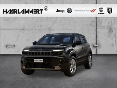 Schwarz (volcano black / volcano black) Neu 2025 Jeep Avenger EV Altitude SUV | 39.990 €