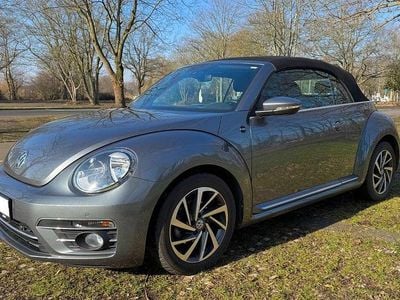Gebraucht VW Beetle Sound 105 PS (77 kW) 2017 Grau Kleinwagen