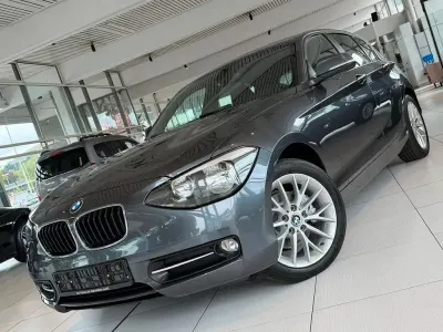 Gebraucht BMW 118 Sport Line 143 PS (105 kW) 2015 Grau Kleinwagen