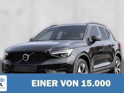 Schwarz metallic Gebraucht 2023 Volvo XC40 Plus SUV | 33.940 € (Fairer Preis)