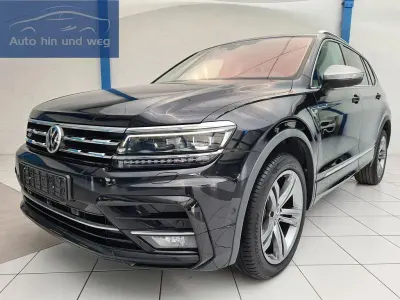 Gebraucht VW Tiguan Allspace R-line 150 PS (110 kW) 2020 Deep black perleffekt SUV